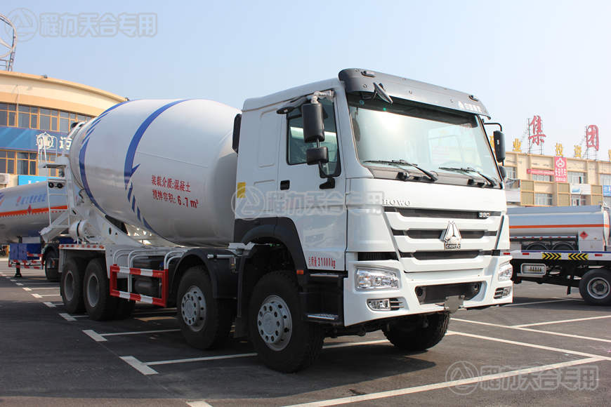 重汽豪沃16方攪拌車(chē)